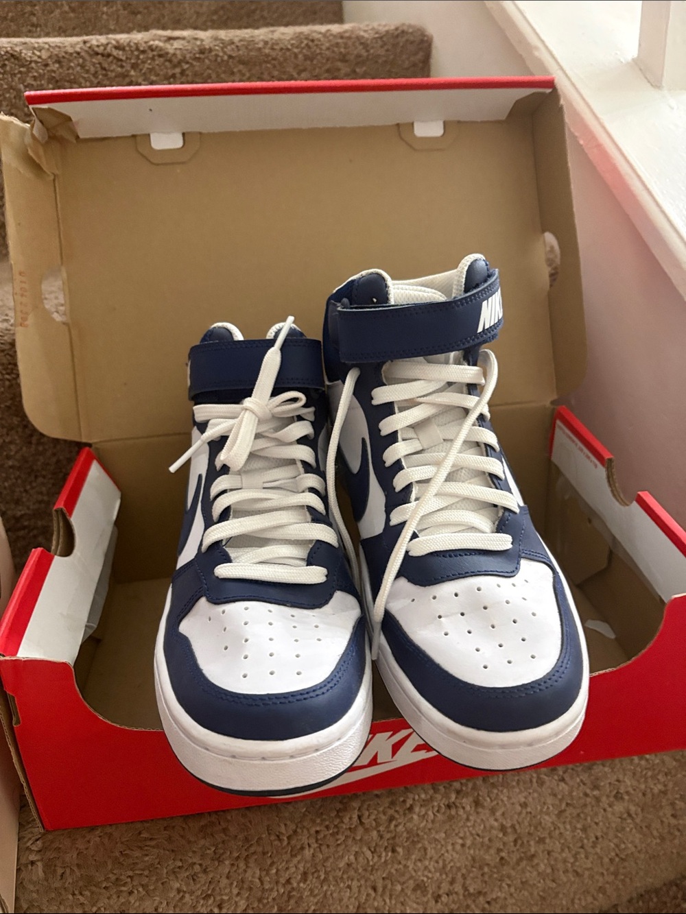 Nike High-Top Sneakers in White & Navy Blue